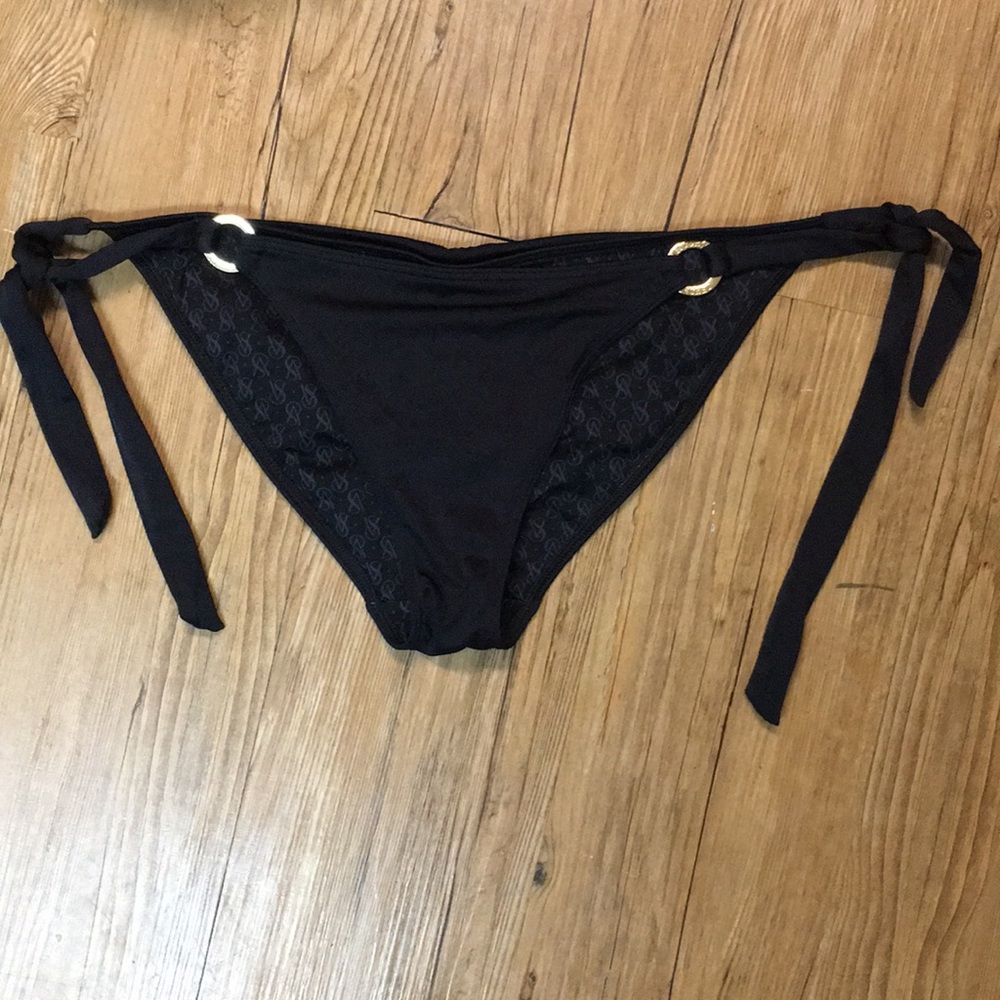 Victoria’s Secret Black Cheeky Bikini Bottom M
